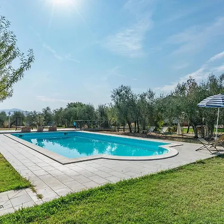 Holiday home Amazing In With Wifi *